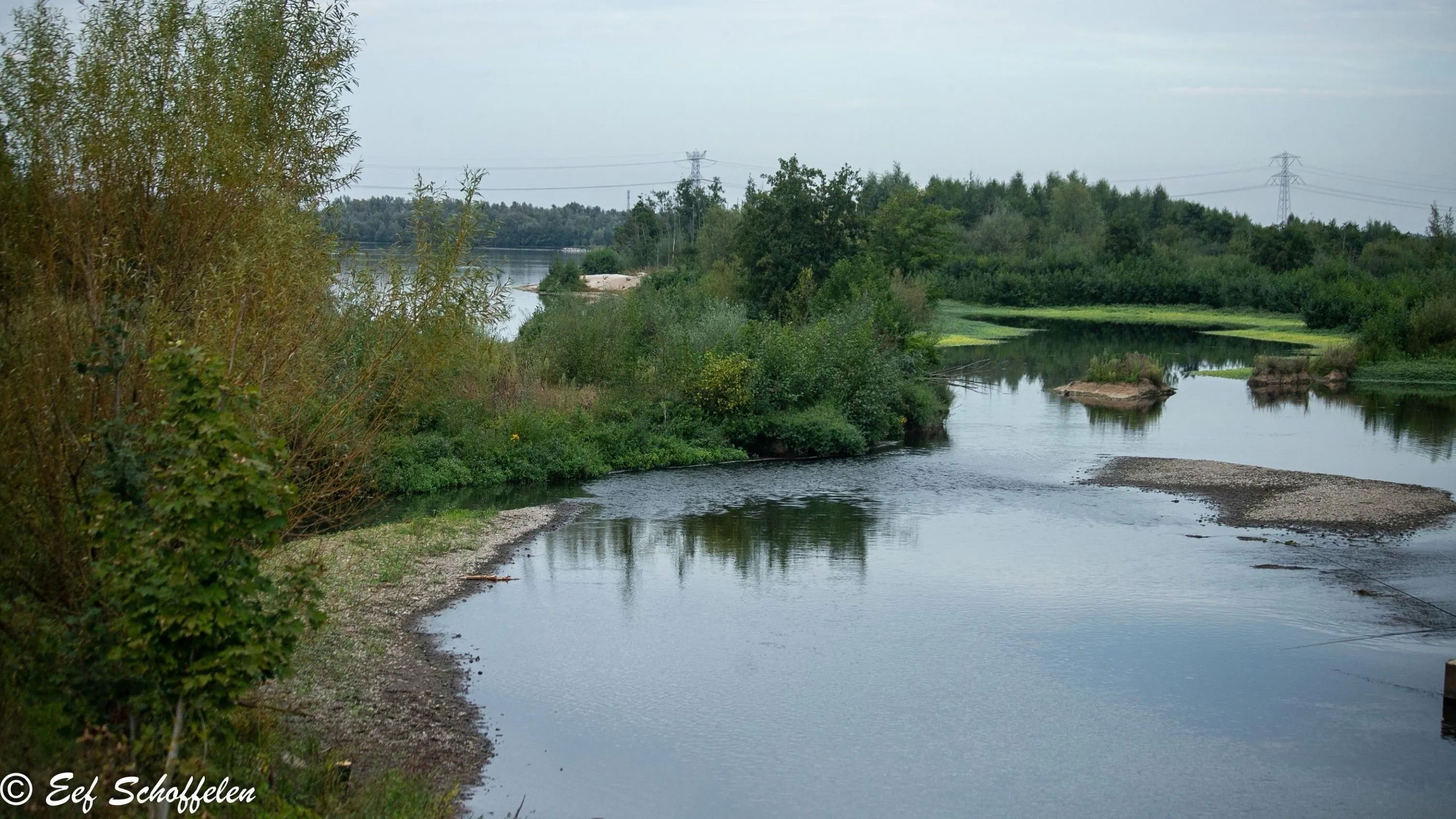 Waar de Geleenbeek via de Oude Maas haar water afgeeft in de Molenplas