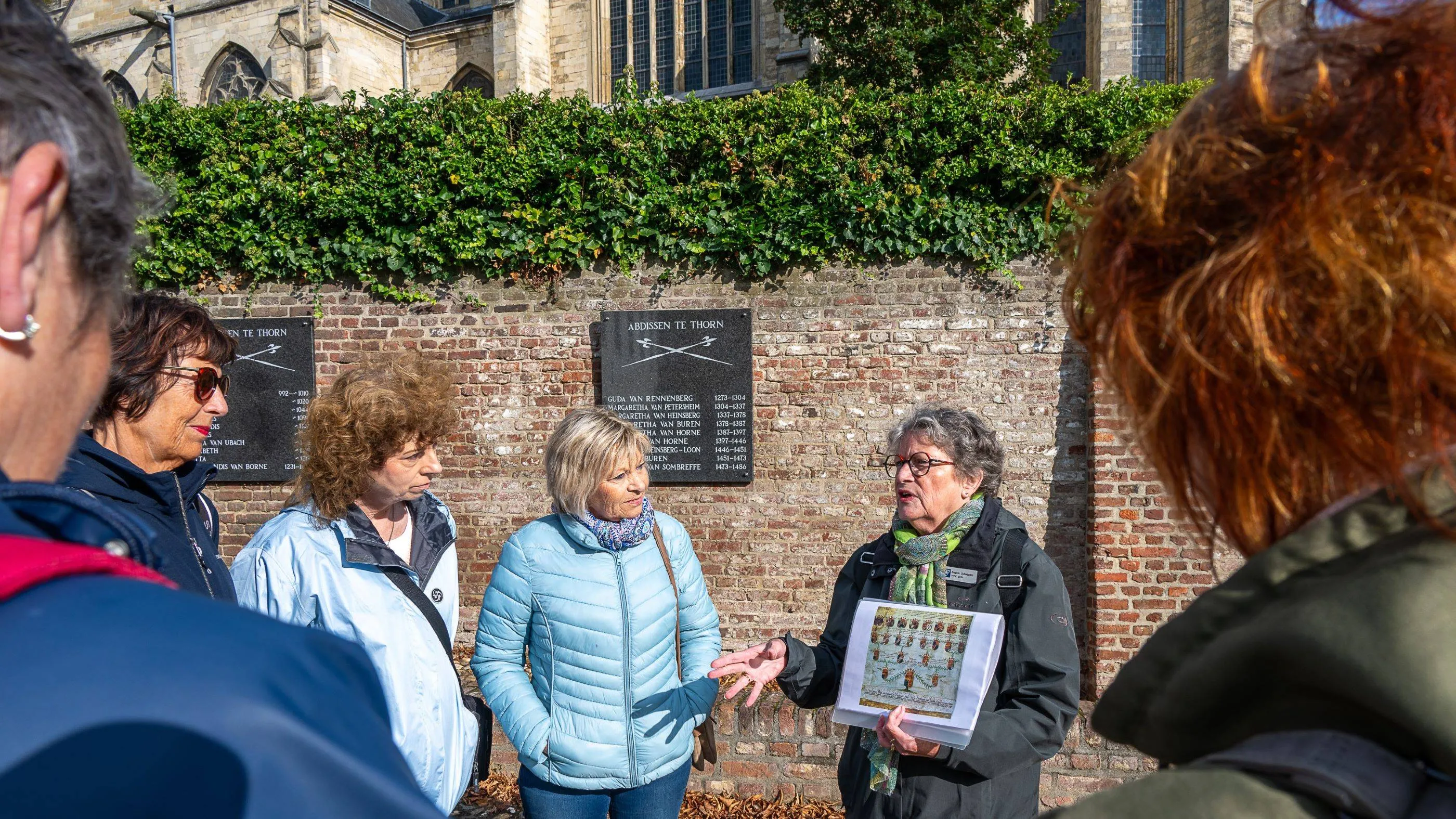 vvv themawandeling thorn girlpower in thorn 1