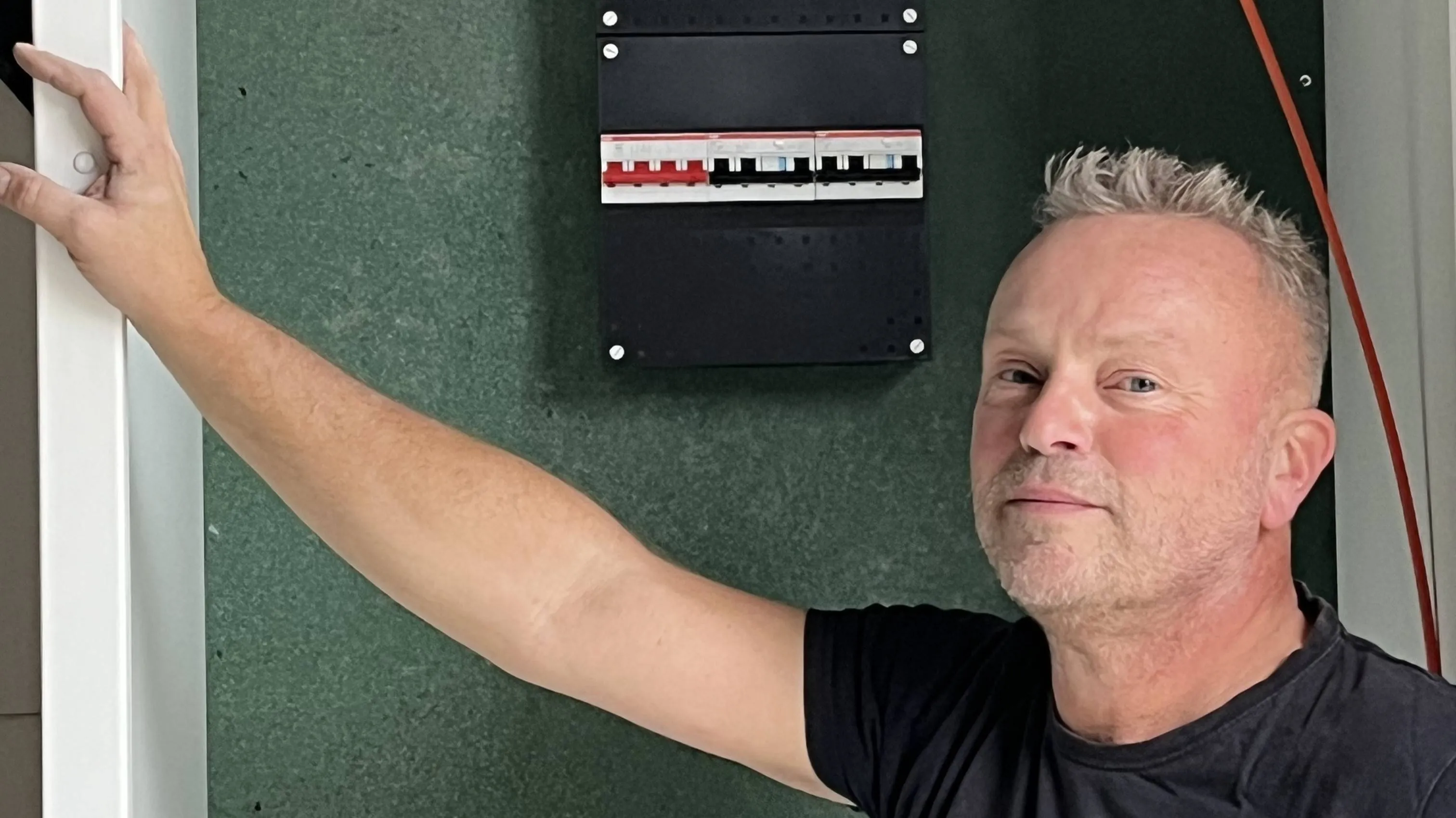 Bart Vermeulen - Electrician-1