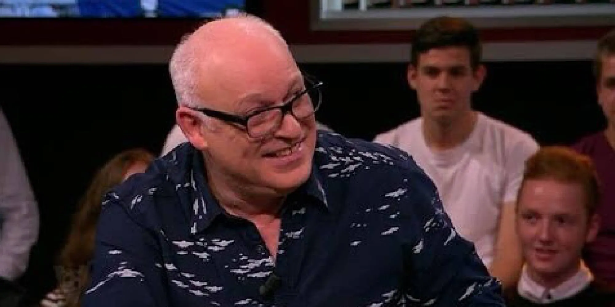 Foto: René van der Gijp geniet van 'grensoverschrijdend' momentje met Hélène Hendriks