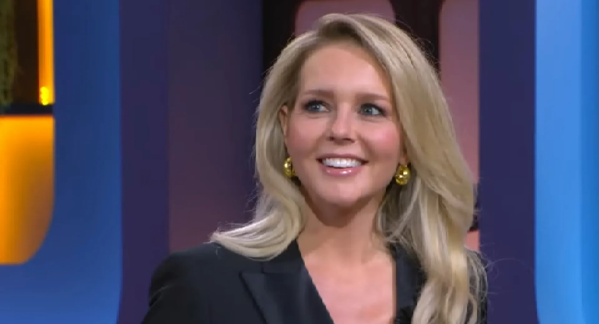 Chantal Janzen heeft last van boze pottenkijker tijdens privé-momentje in badkamer
