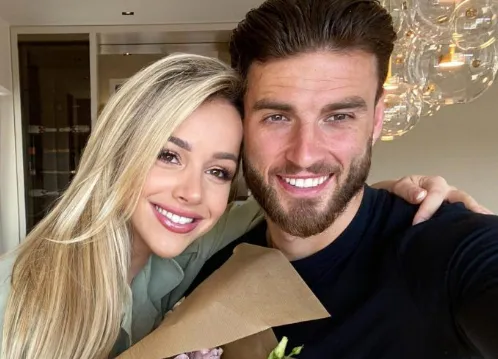 emma heesters bevestigt relatie met wesley hoedt