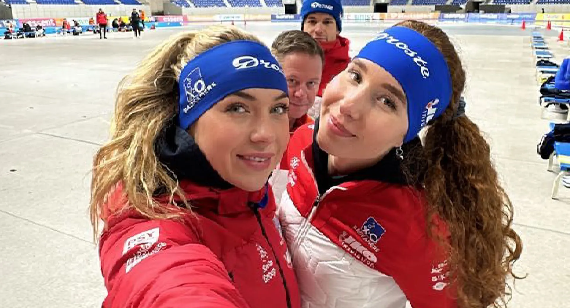 Schaatssters Joy Beune en Michelle de Jong laten ploeggenoten in de steek voor tripje met z'n tweetjes