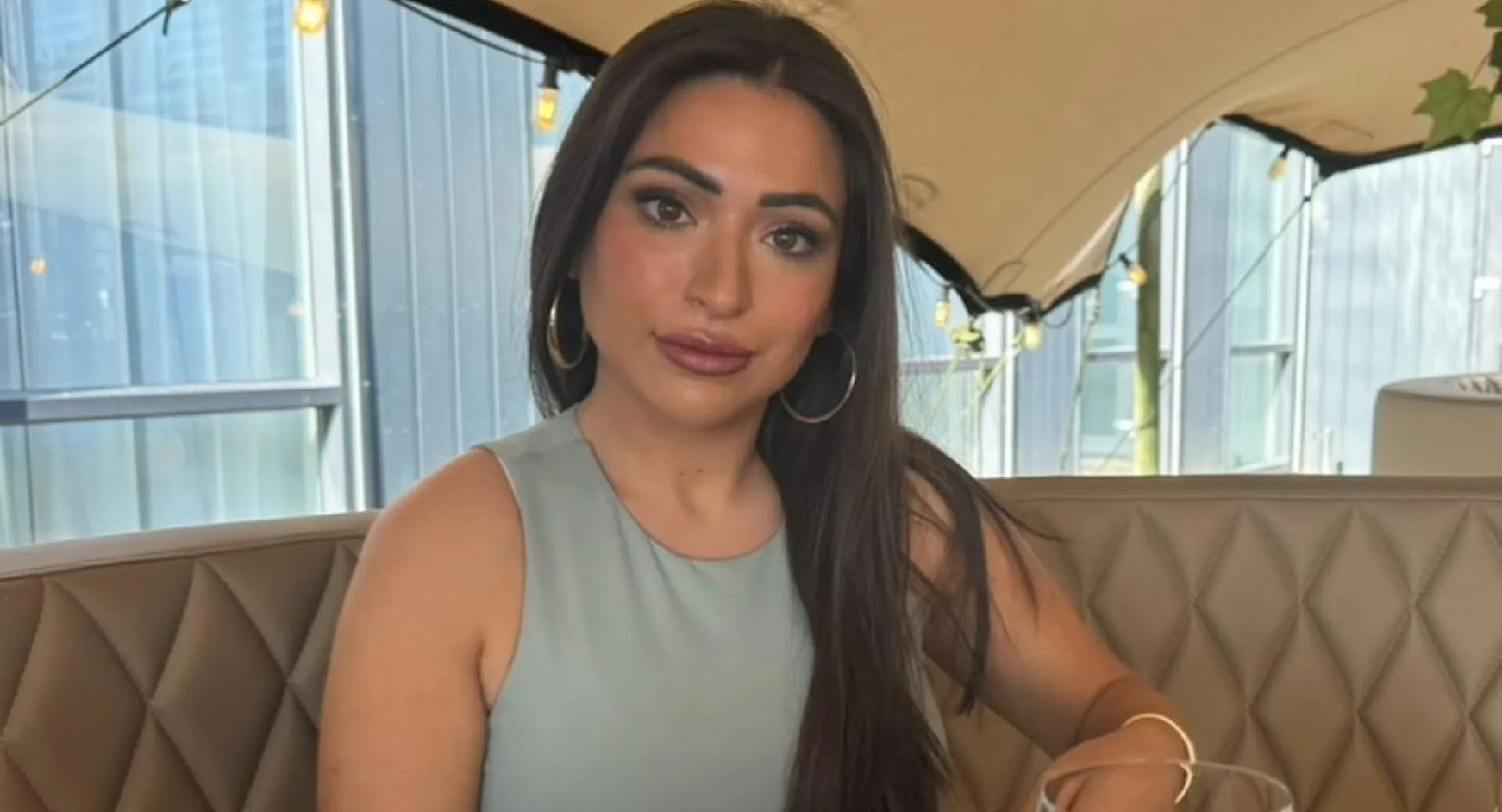 Schrijfster Lale Gül verbaast zich over een zeer gewaagde automaat op straat in Italië: "Echt nog nooit gezien''