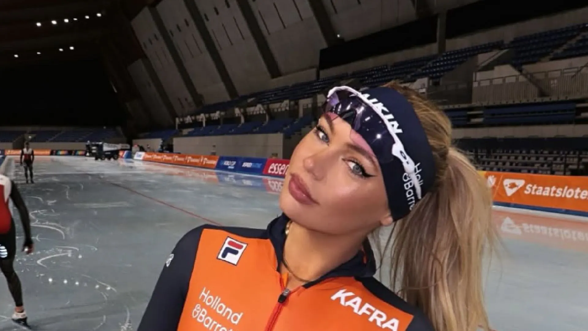 Opvallend luxe trainingskamp van Jutta Leerdam blijkt gewoon excuus voor wilde nachtjes met Jake Paul (foto's)
