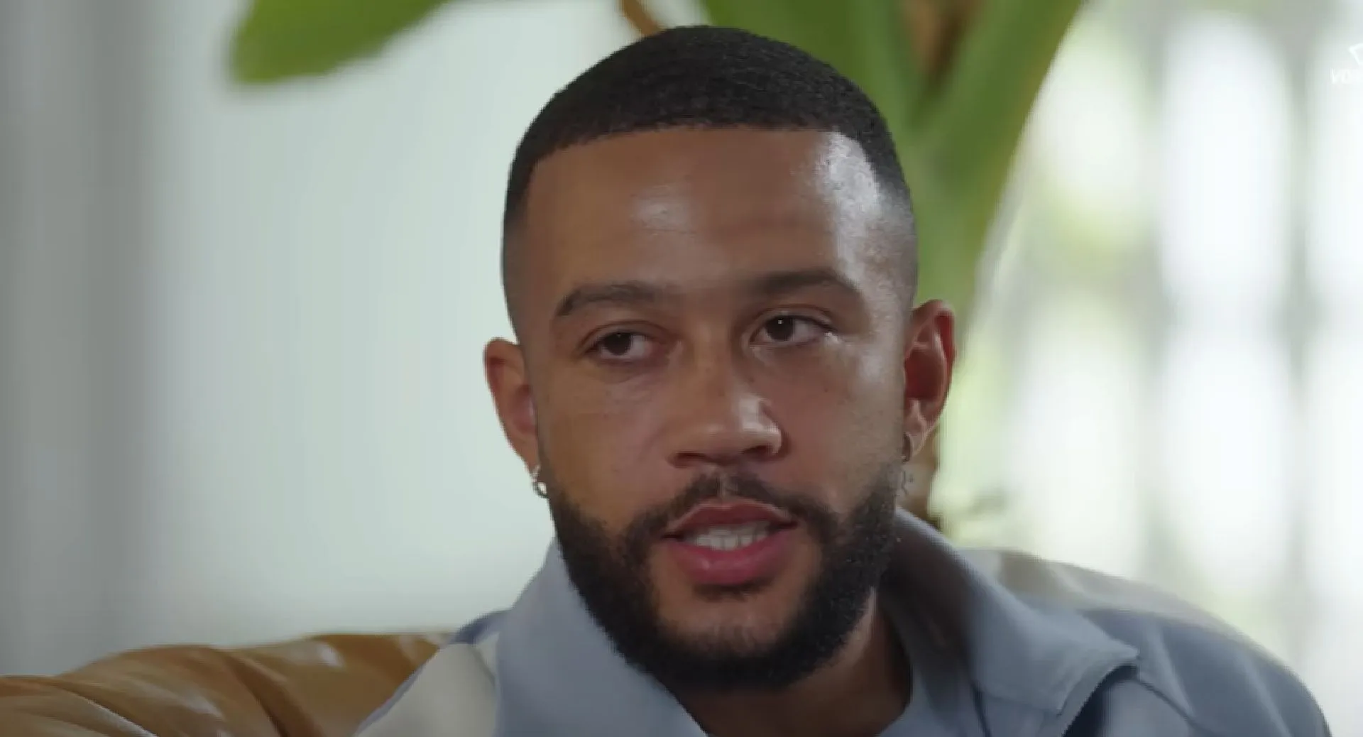 Memphis Depay blijft verbazen: voetballer maakt uitstapje in de paardensport (foto's)