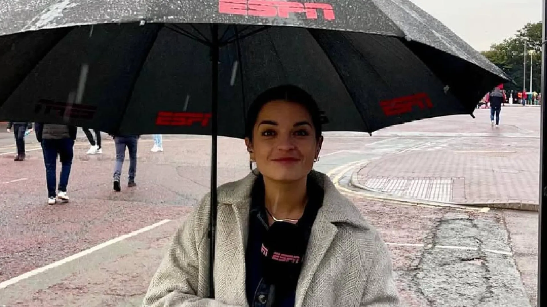 Fresia Cousiño Arias (ESPN) begaat misdaad en wordt keihard 'verraden' door collega Leonne Stentler (video)