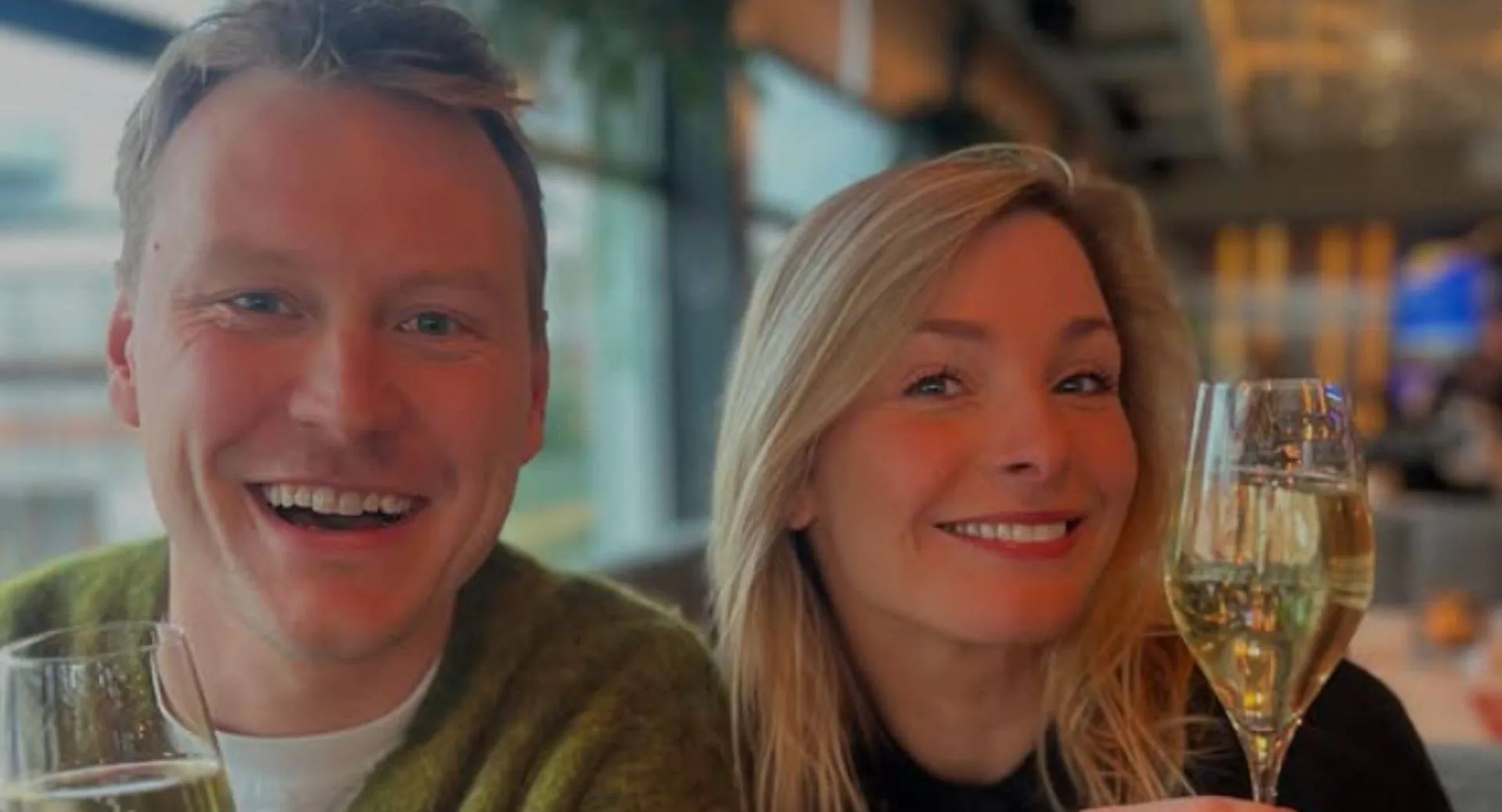 Sam Hagens beschuldigt nieuwe partner Welmoed Sijtsma meteen: 'Komt altijd te laat' (video)