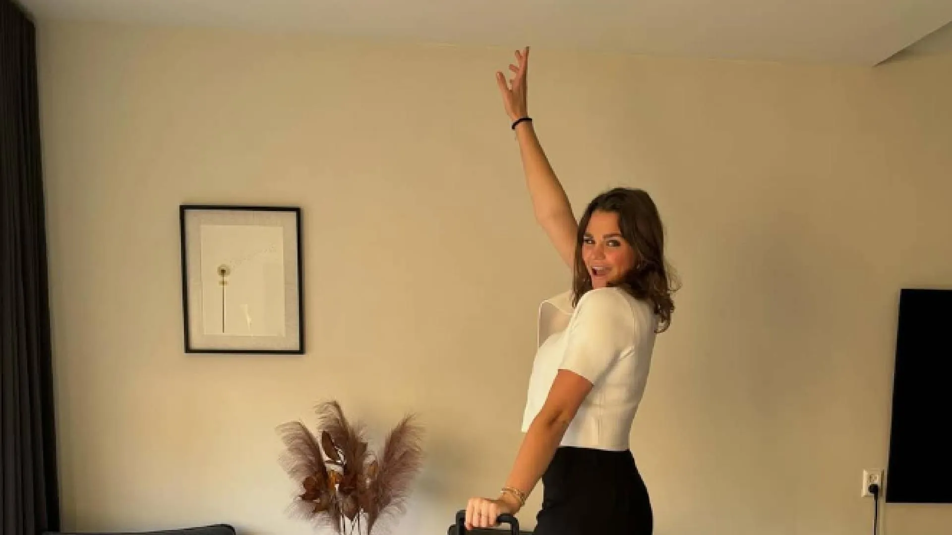 Knappe Emma (20) van De Bondgenoten krijgt bakken kritiek na pestgedrag: "Lijkt wel kleuterschool" (video)