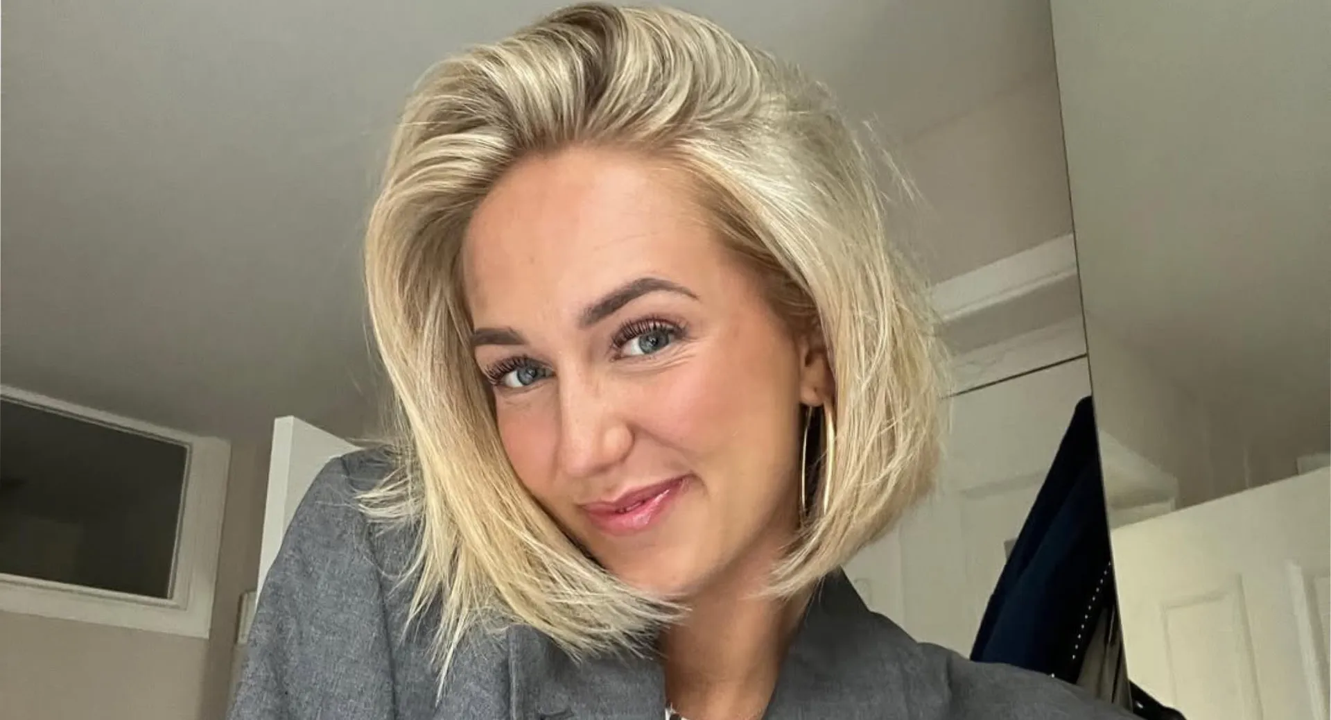 Komt breuk André Hazes en Monique door deze knappe blondine? 'Er speelt al maanden iets'