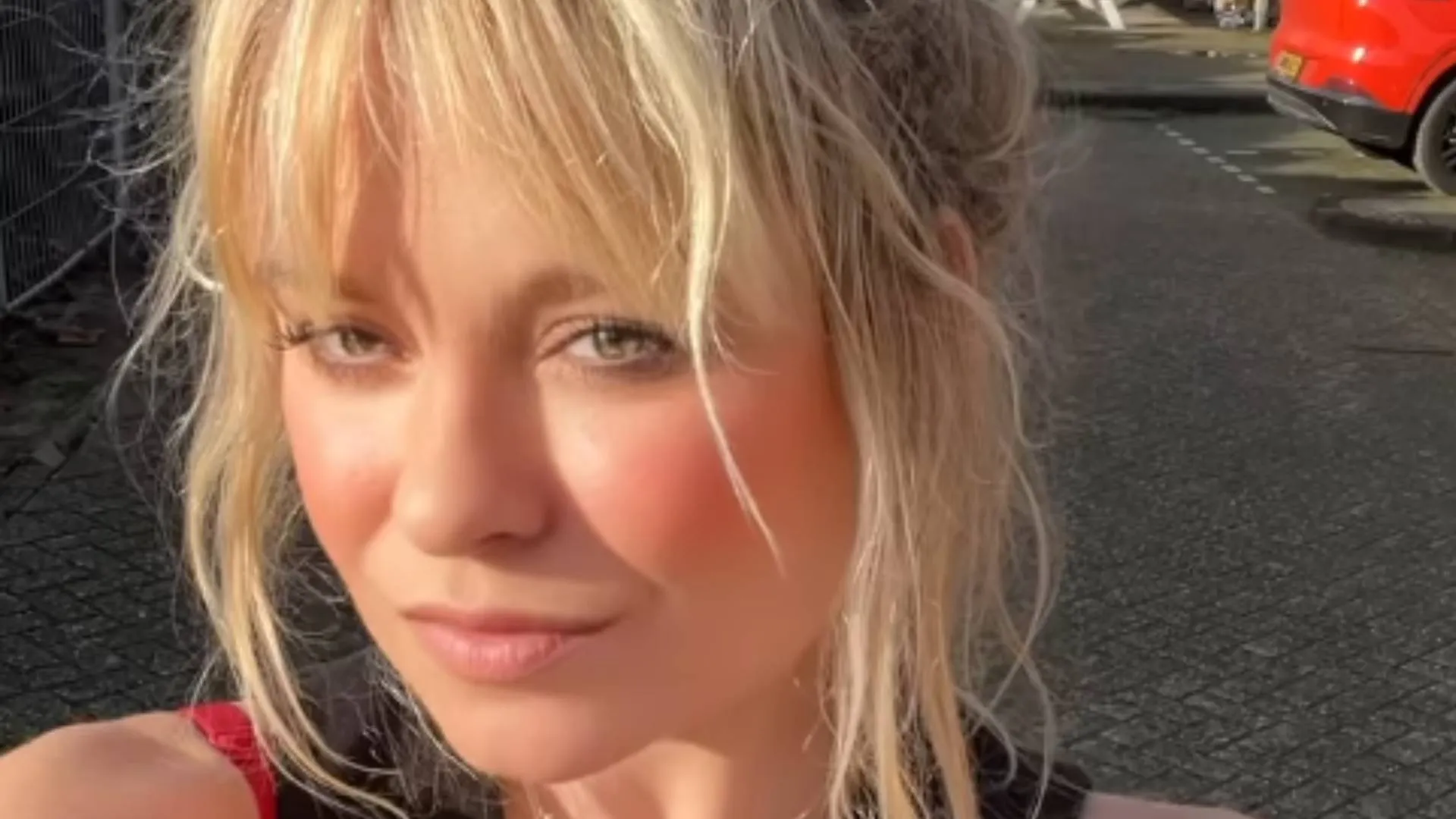 Sylvana IJsselmuiden steekt klein geschapen mannen hart onder riem: "Houdt niet van lange rechte stukken"