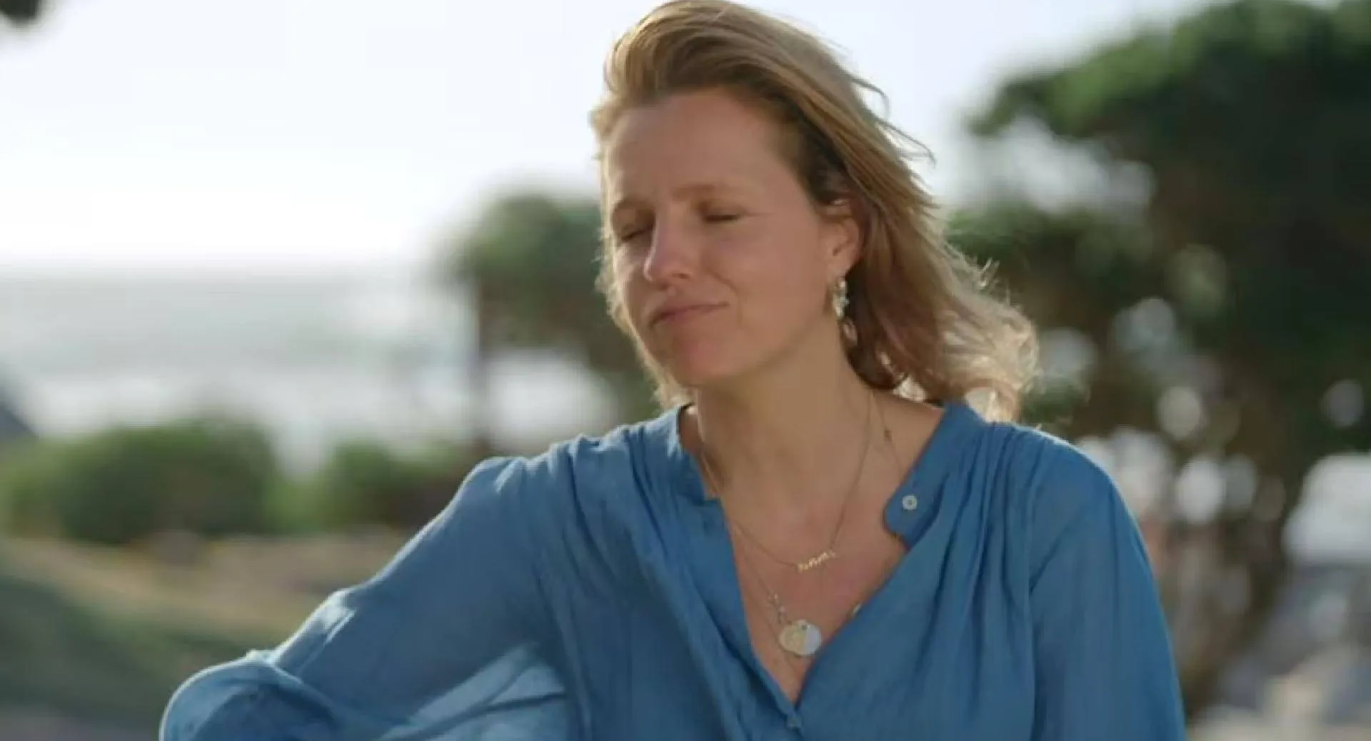 Leonie ter Braak klaagt over preutsheid en wil eigenlijk non-stop over seks praten: "Is het allerleukste onderwerp"