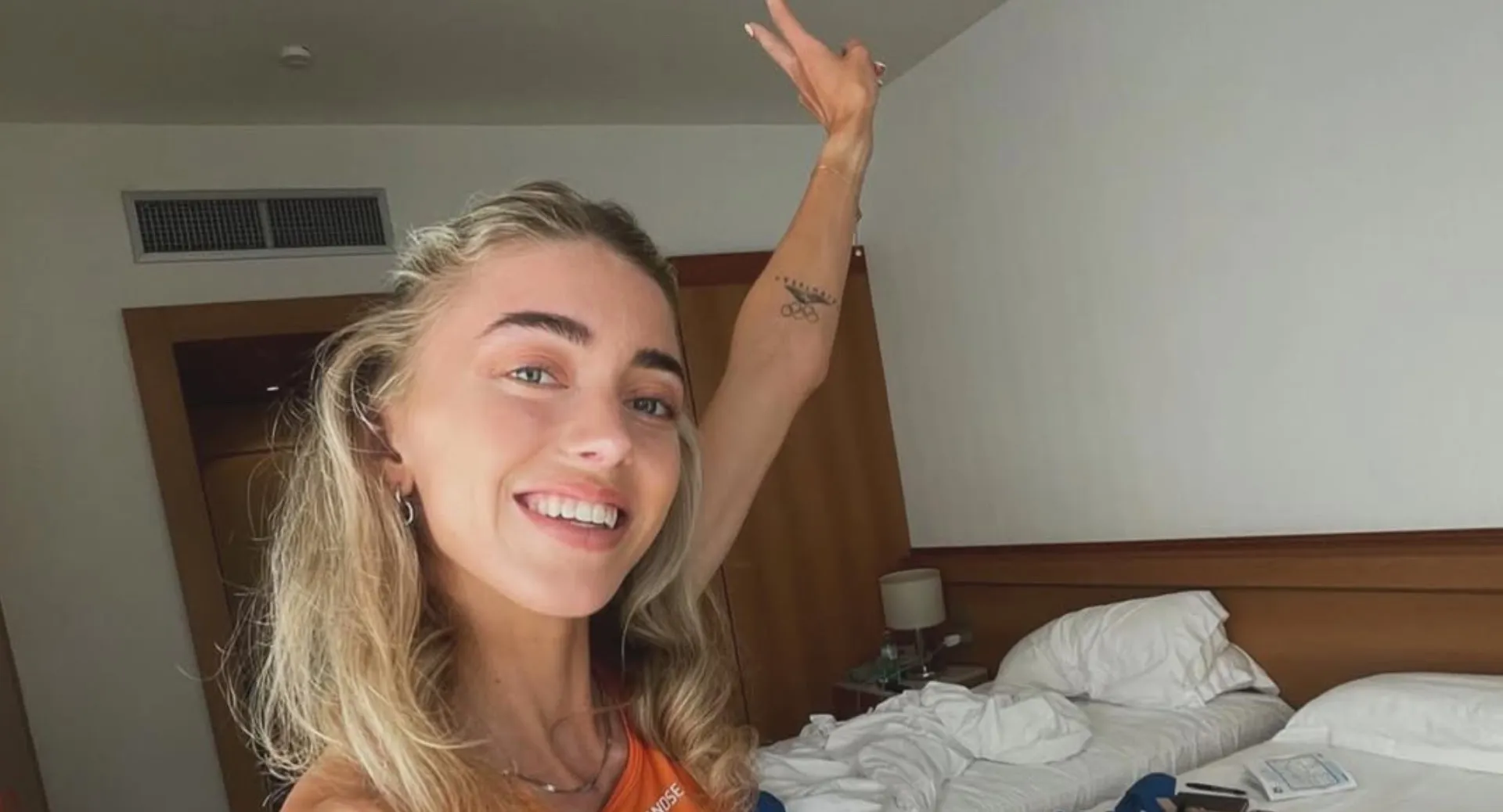 diane van es