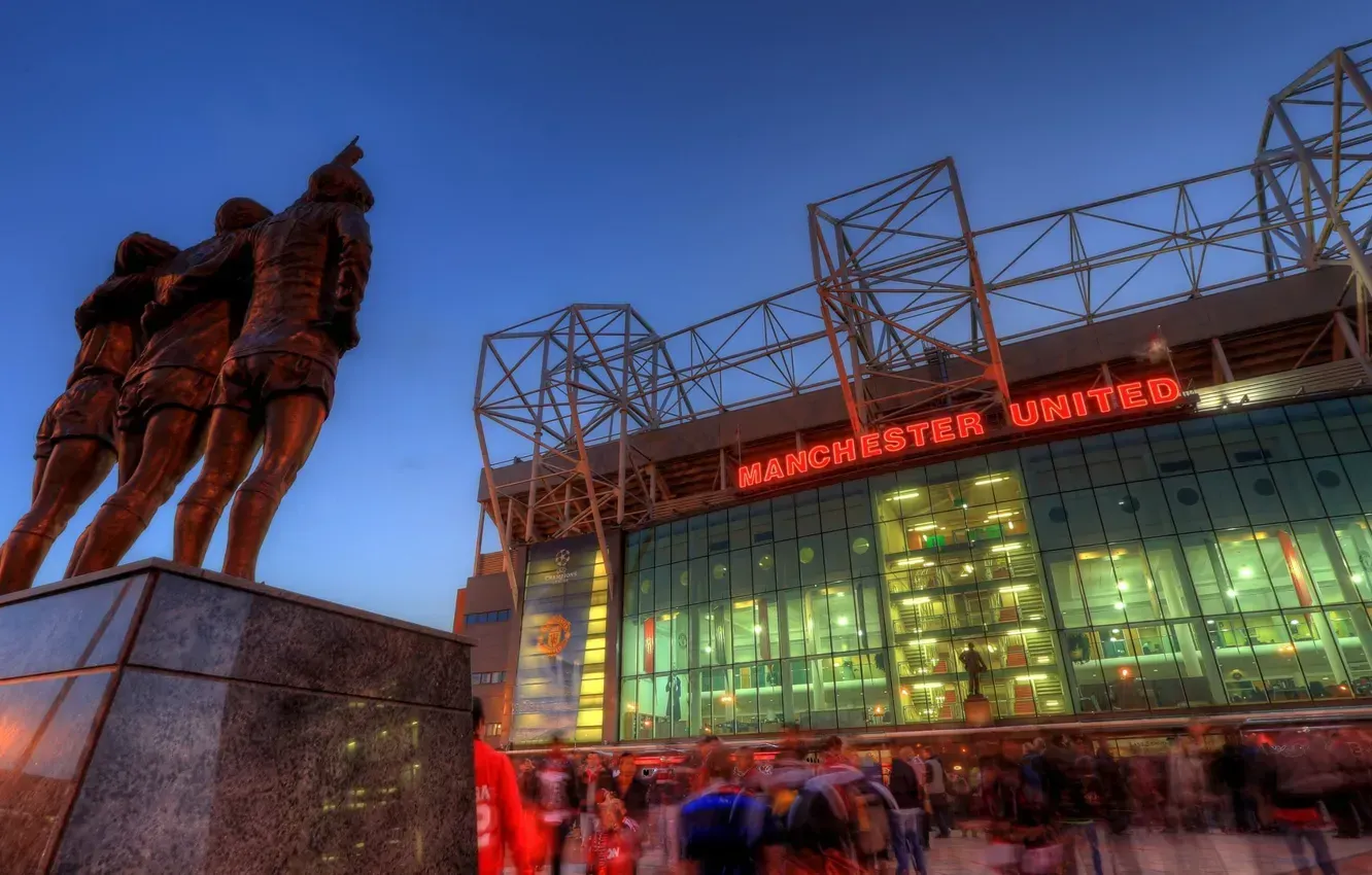Man Utd CEO sets target year for club to win Premier League to make anniversary