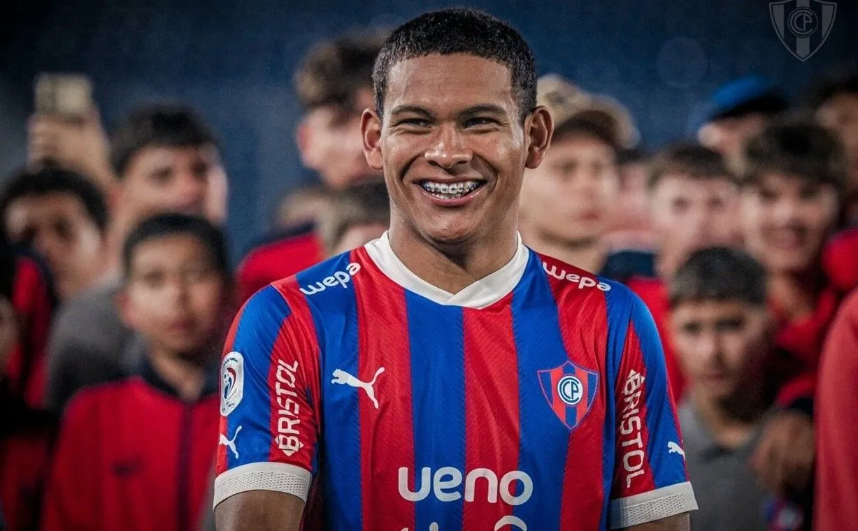 Man Utd's new Paraguayan wonderkid: Everything you need to know about rising star