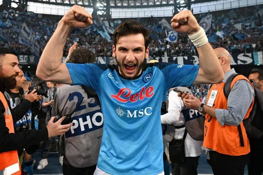 Man Utd chase Napoli winger dubbed 'future Ballon d'Or winner'