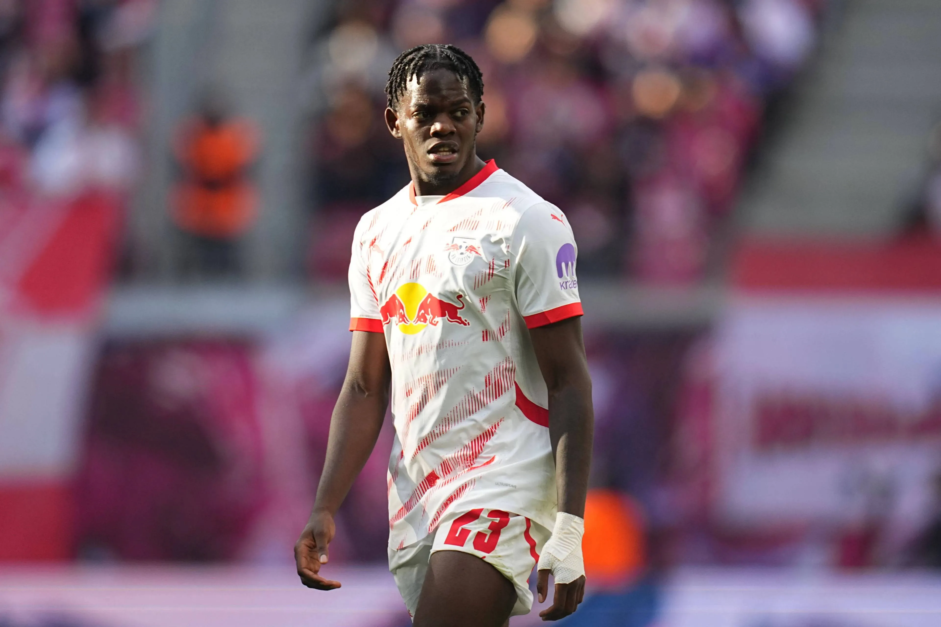 Man Utd to fight in out with top European clubs for £80m rated defender