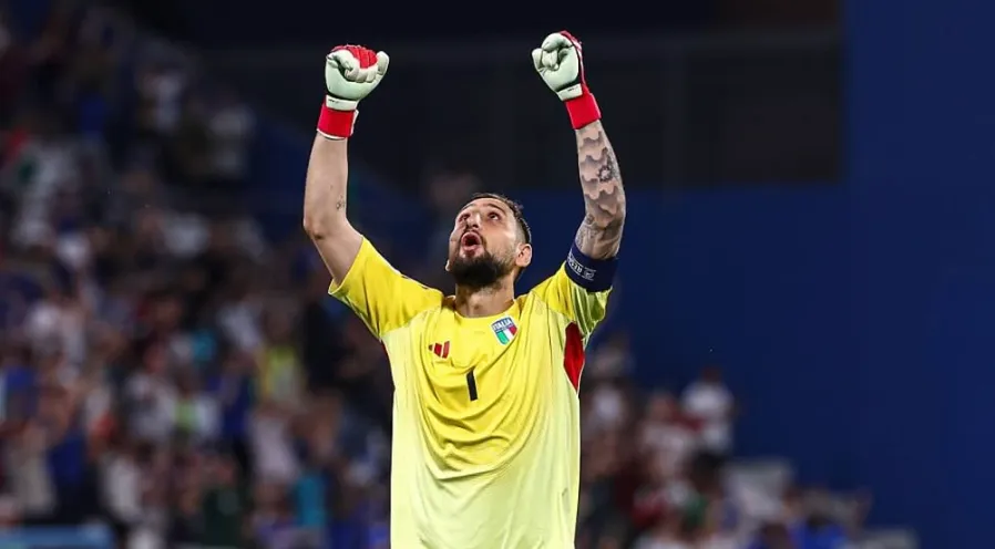 Man Utd given major boost to sign Donnarumma as PSG agree deal for new keeper