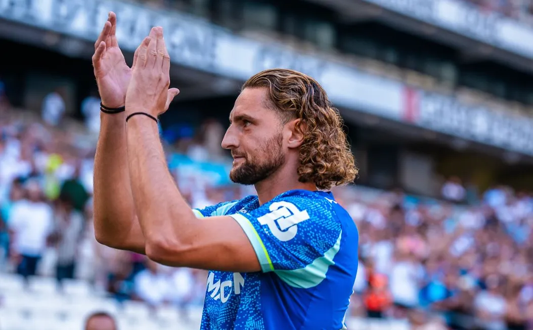 Man Utd set to make move for combative Marseille midfielder 'available for sale'