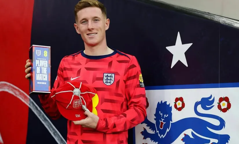 Man Utd make Notts Forest midfielder as key target for his link-up play