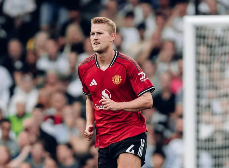 De Ligt admits that players lacked 'concentration' and must take blame after Man Utd defeat