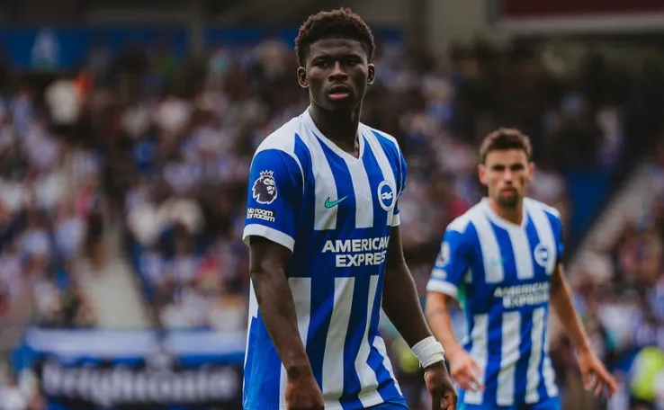 Baleba 'holds talks with manager' over future amid Man Utd interest