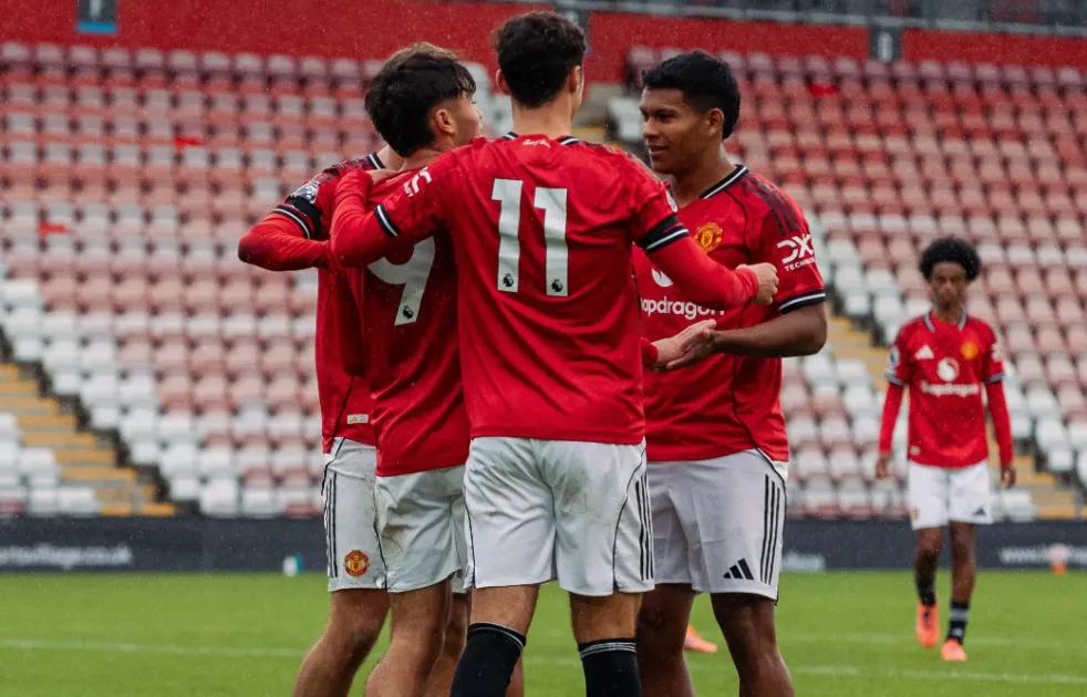 Diego Leon stunner as pushes for place in Amorim's team with goal in Man Utd U21s win