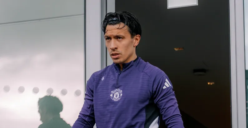 Images show Lisandro Martinez back in training with Amorim calling him a 'warrior'