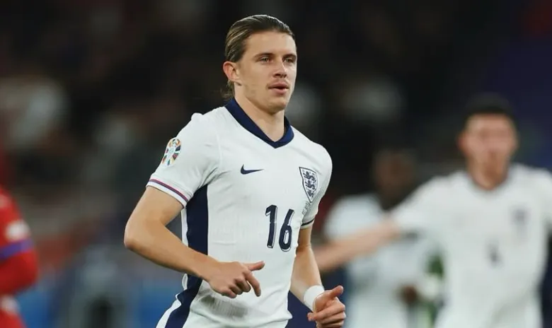 Conor Gallagher admits he is 'not satisfied' at Atletico amid Man Utd interest