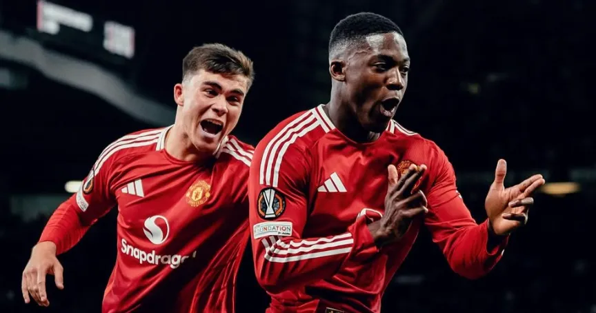 Mainoo given World Cup advice by Giggs 'as he considers' Man Utd exit