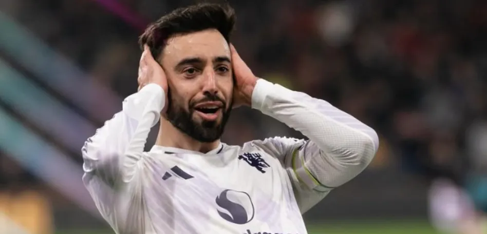 Manchester United captain Bruno Fernandes