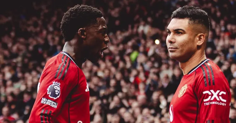 Manchester United midfielder Kobbie Mainoo