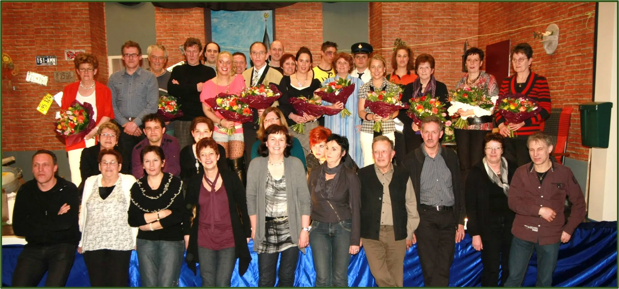 plankwerk 25 jaar met spelers van toen en daarvoorjpg