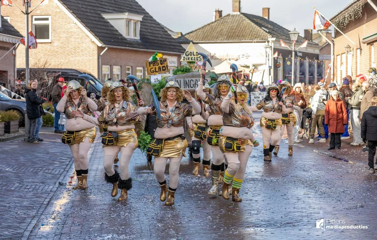 17-02-2026 Optocht Eerde-12