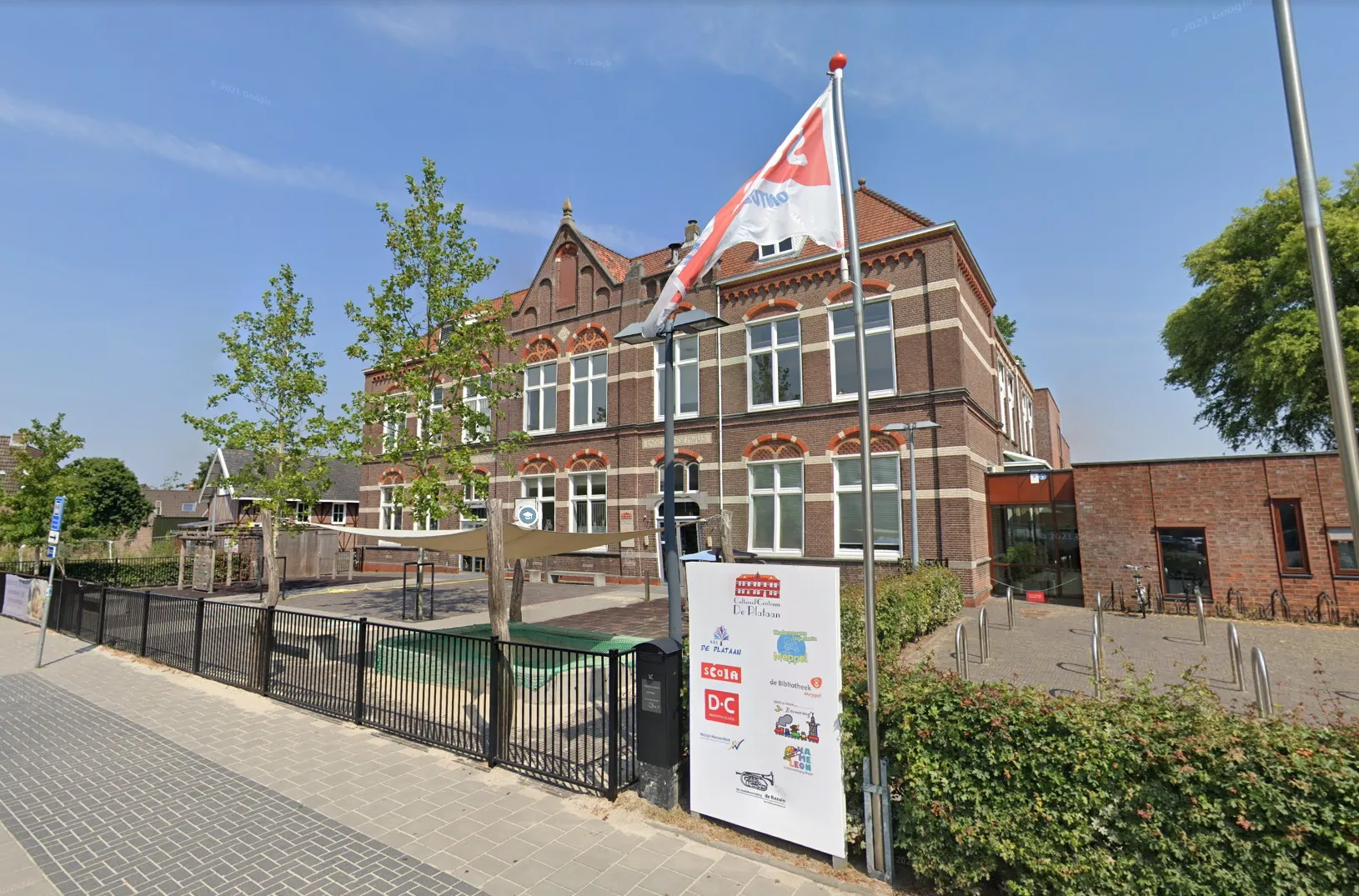 Multifunctioneel centrum De Plataan vierde 10-jarig bestaan