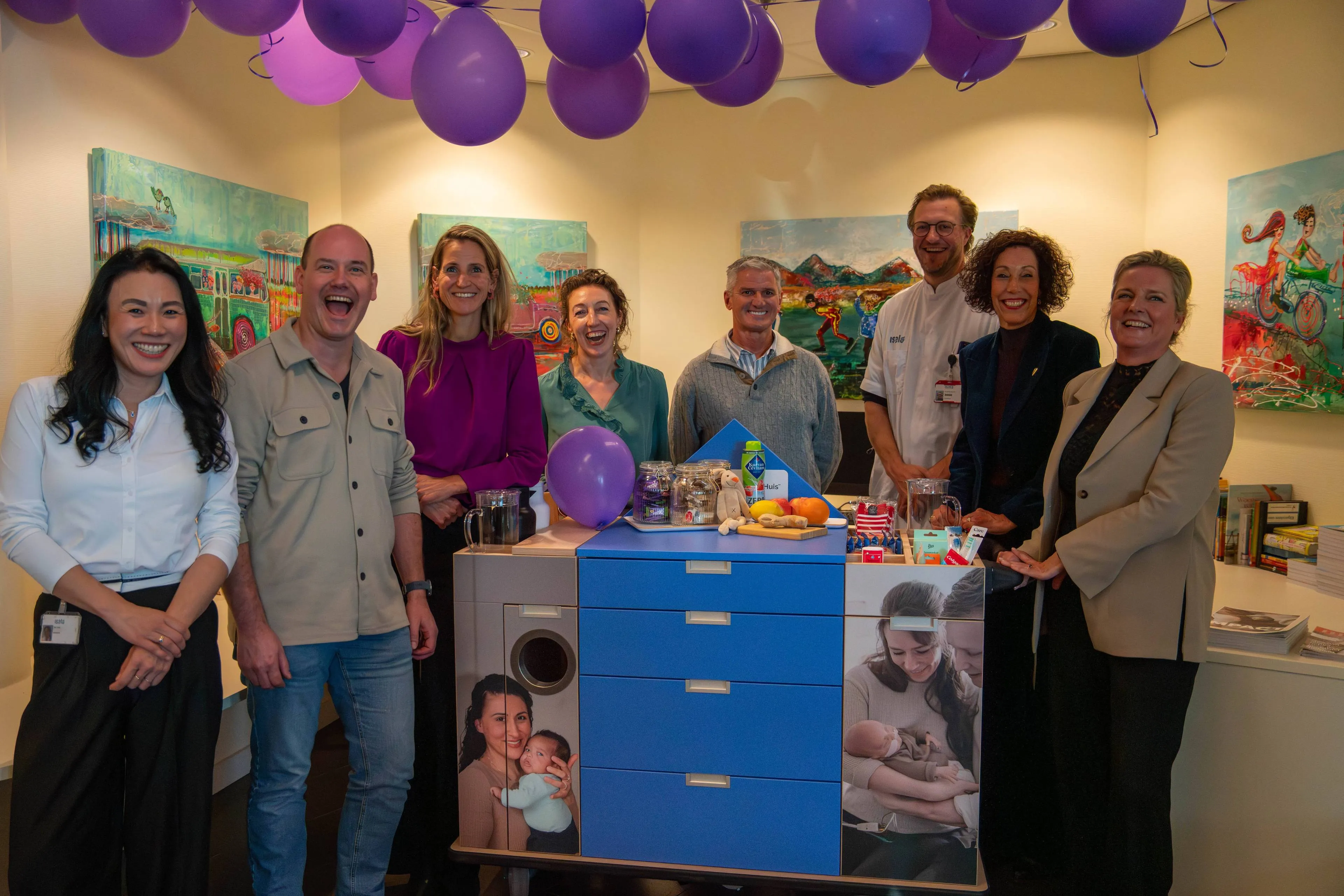 Isala verwelkomt Familiekar Ronald McDonald Huis Zwolle op Wereld Prematurendag