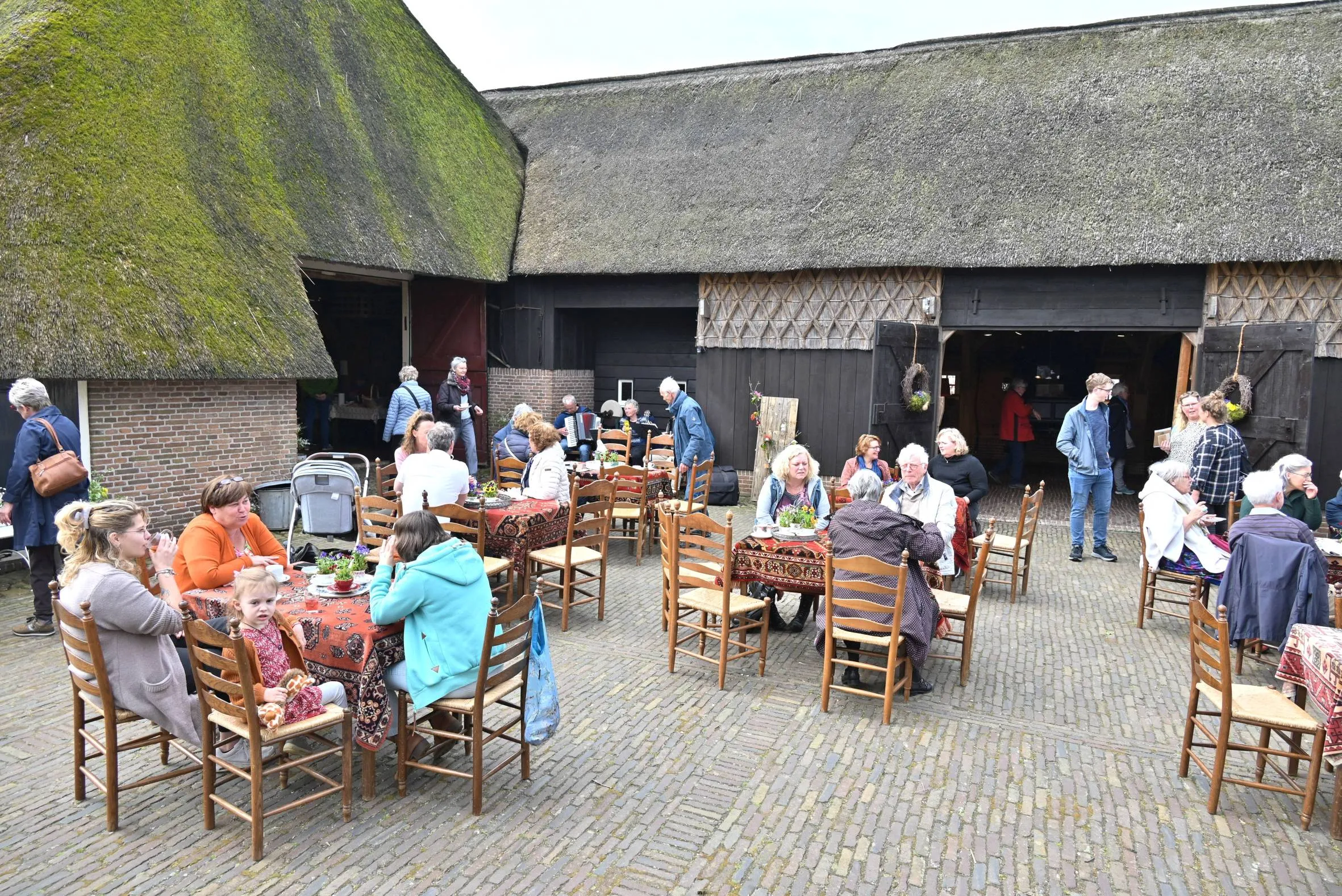 pn22042023-ruinerwold-bloesemfair1