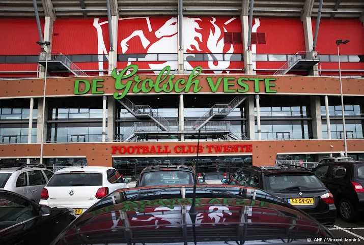 Joseph Oosting bevestigt Feyenoord-interesse Sem Steijn, ontkent speculaties rondom AS Roma