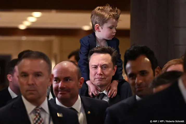 Bloomberg: vermogen Elon Musk stijgt tot boven 400 miljard dollar