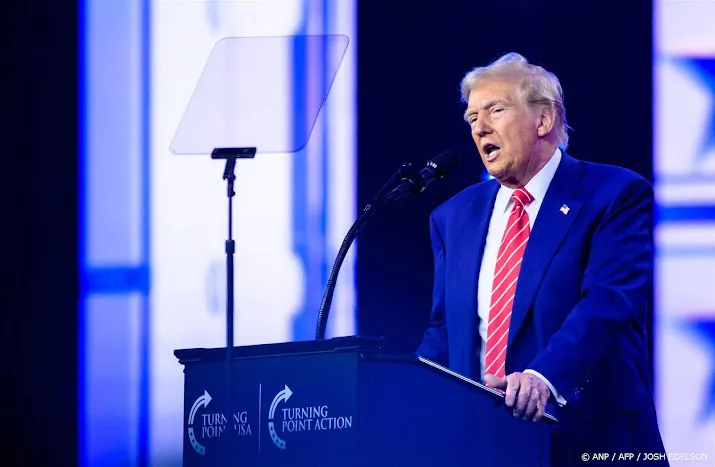 Trump sluit militaire druk op Panama en Groenland niet uit