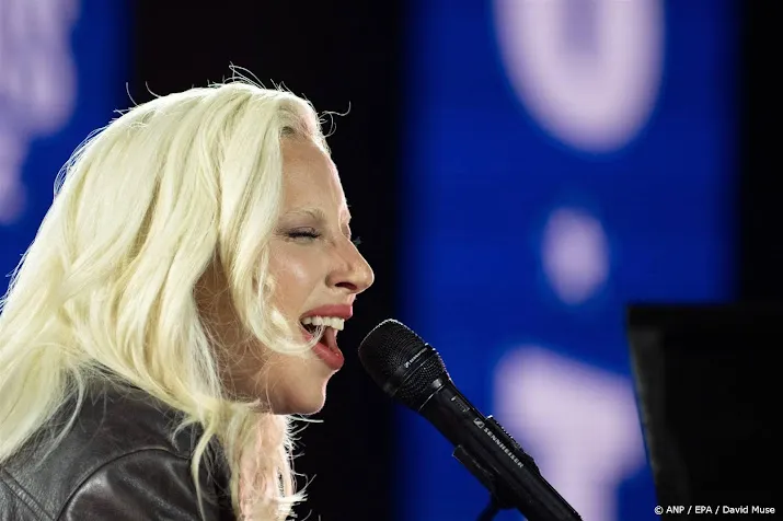 Lady Gaga 3e artiest met Billboard nummer 1-hits in drie decennia