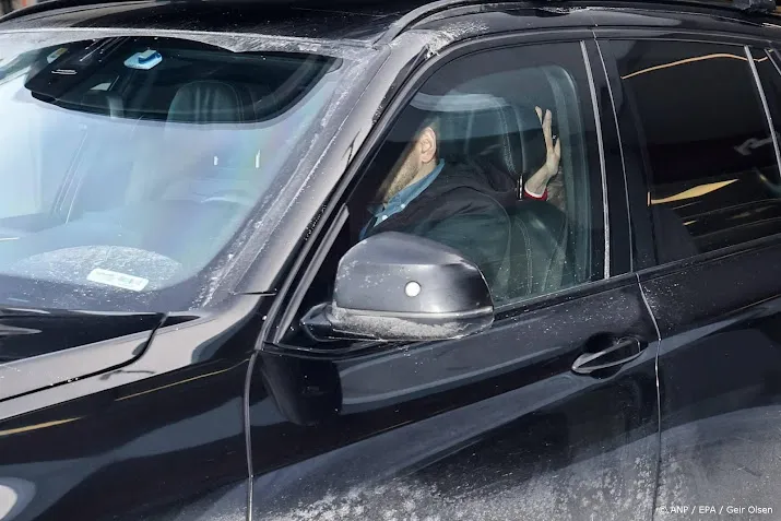 Koningin Sonja uit ziekenhuis ontslagen