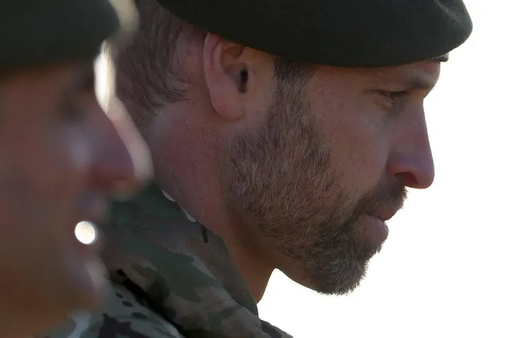 Prins William annuleert bezoek aan luchtmacht door slecht weer