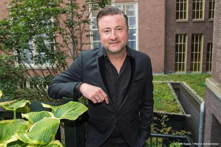 Weening en Kennis opgesloten voor nieuwe EO-serie over gevangenis