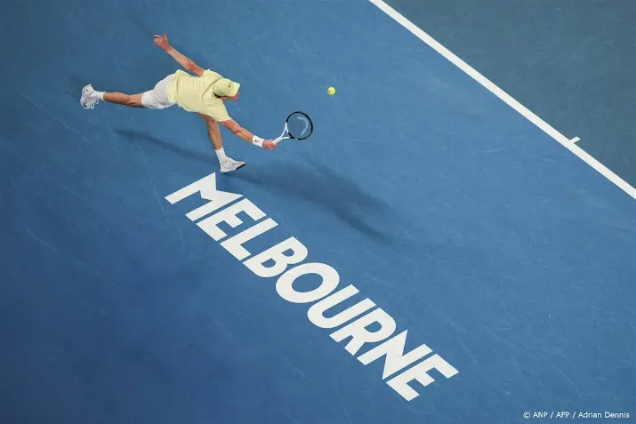 Sinner prolongeert Australian Open-titel met zege op Zverev