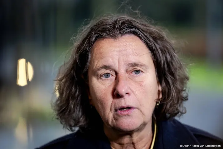 Faber trekt eigen asielplan als het in EU niet ver genoeg gaat