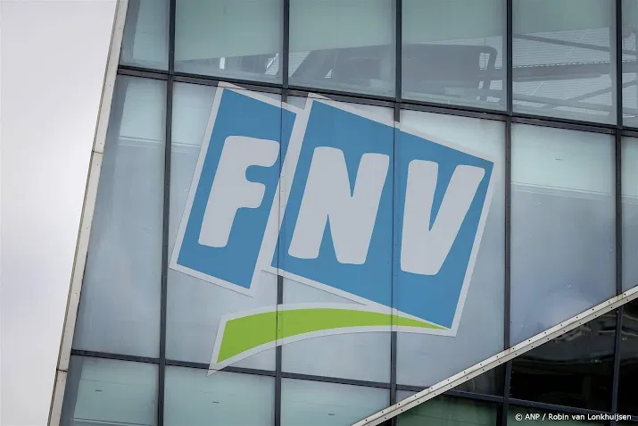 Personeel FNV geeft bestuur twee weken om terug te treden
