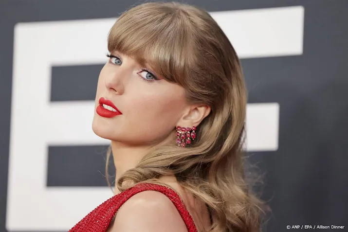 Taylor Swift ontvangen met boegeroep bij Super Bowl 