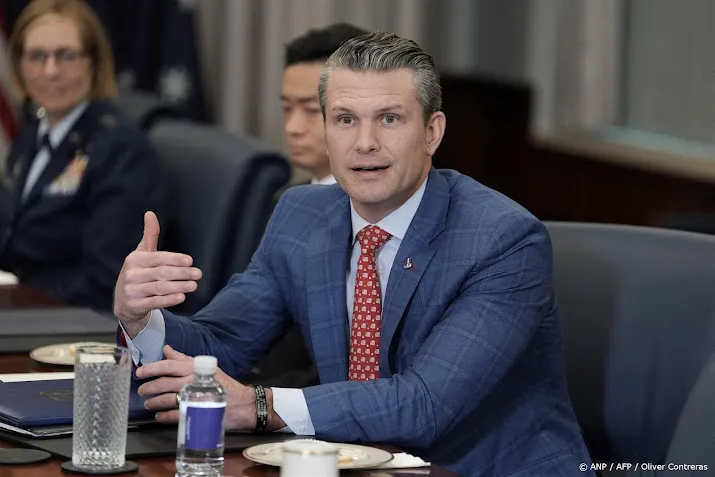 Defensieminister VS: Kyiv moet grond en NAVO-toetreding opgeven