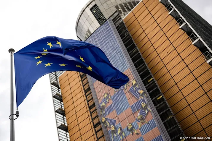 Europese Commissie: geen vredesakkoord zonder Oekraïne  